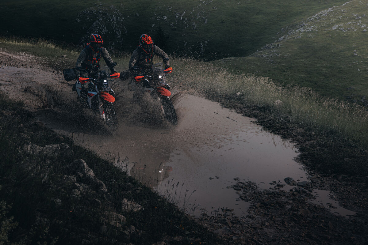 2027 KTM 690 Rally — static (KTM MY27 press kit frame 13)